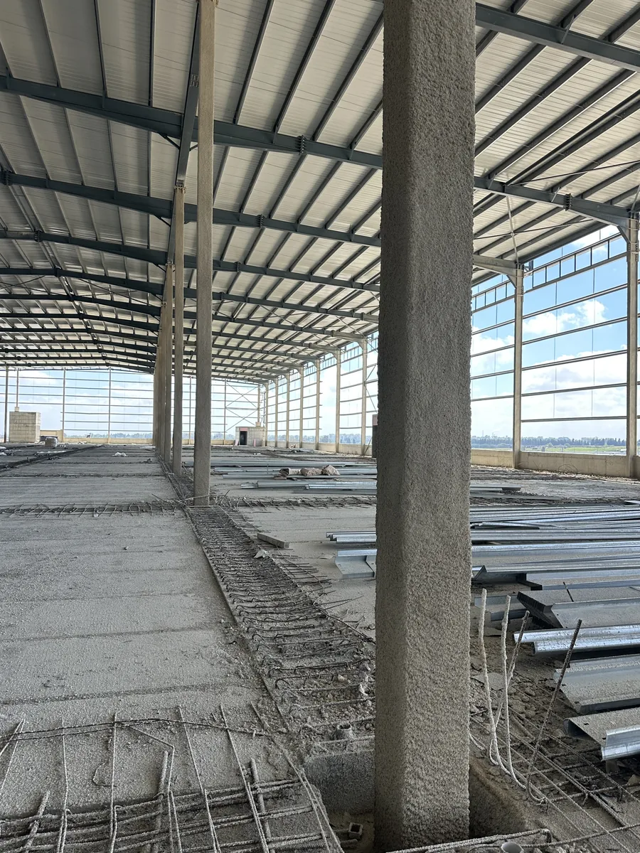 Barkai Logistics Center