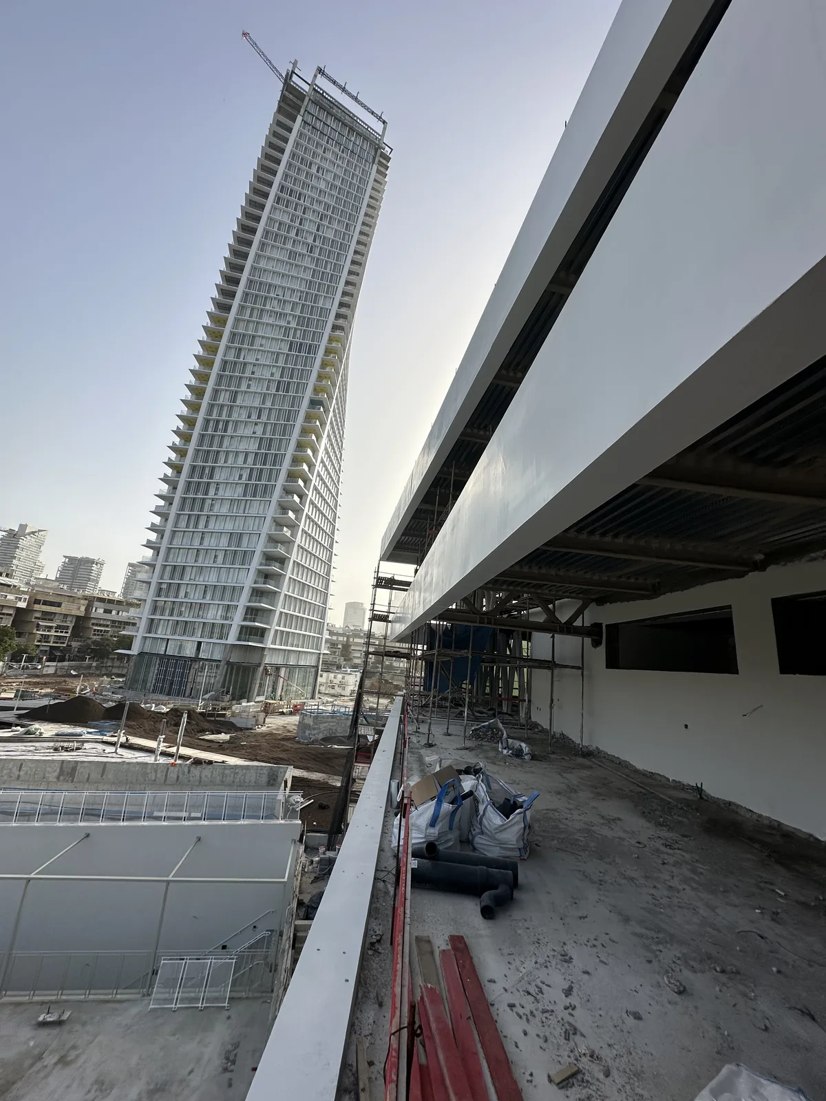 View along the facade steelwork — Kikar Hamedina School